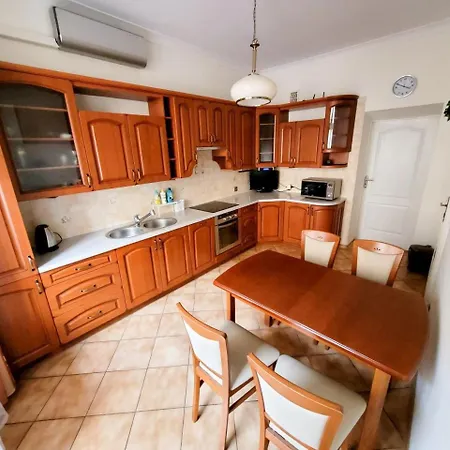 Wild Solutions Sauna Appartement *