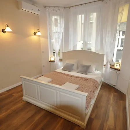 Wild Solutions Sauna דירה